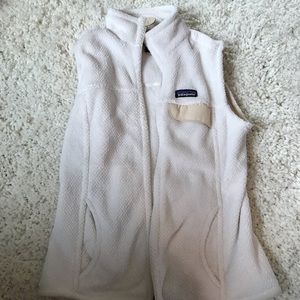 Patagonia fleece white vest with snap pocket